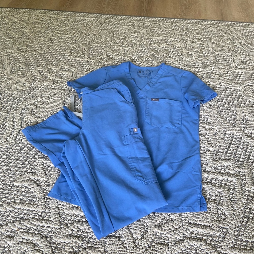 Ceil Blue Figs Set XXS/XST one pocket top, skinny straight pants